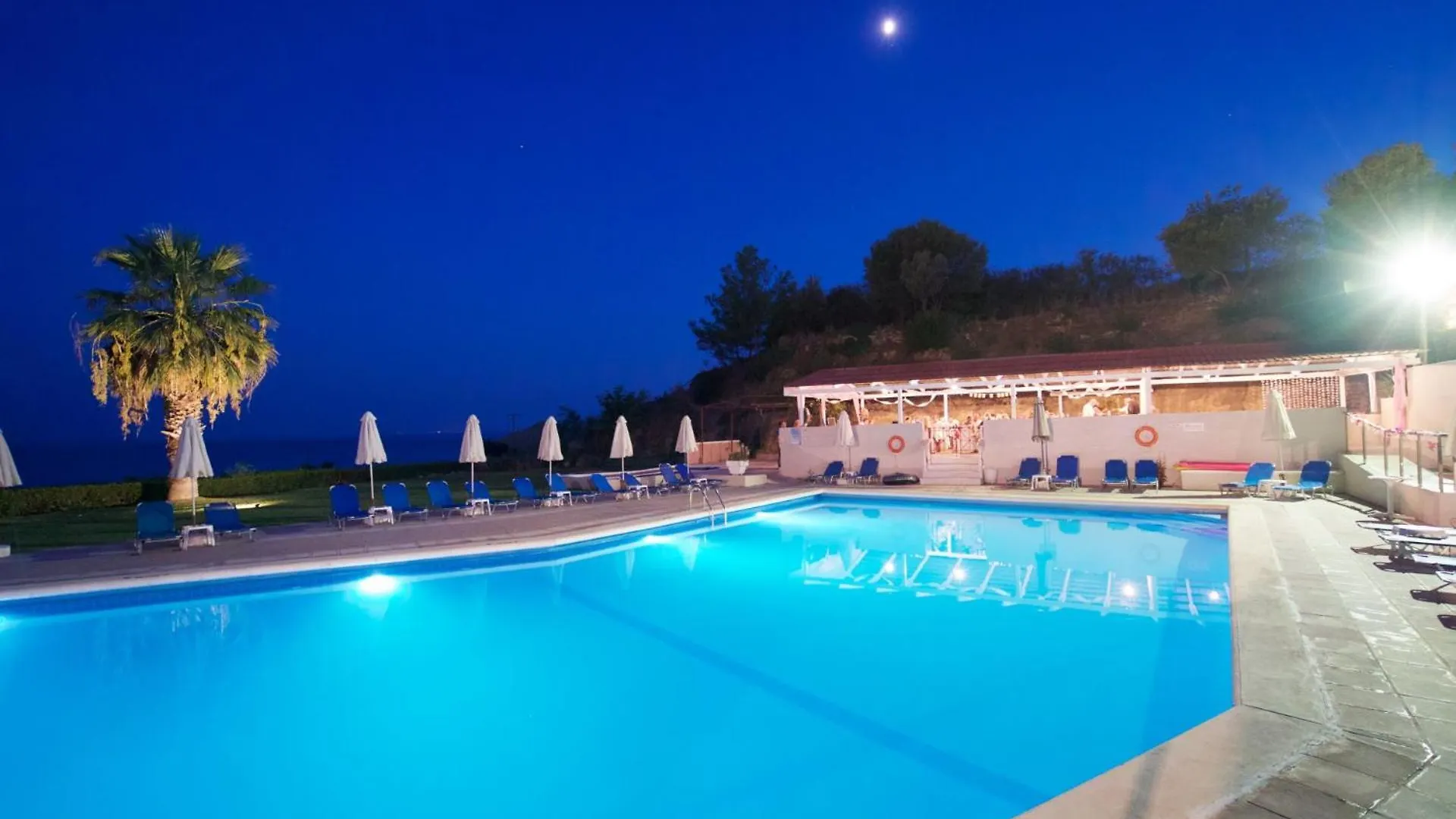 Karavados Beach Hotel 3*,