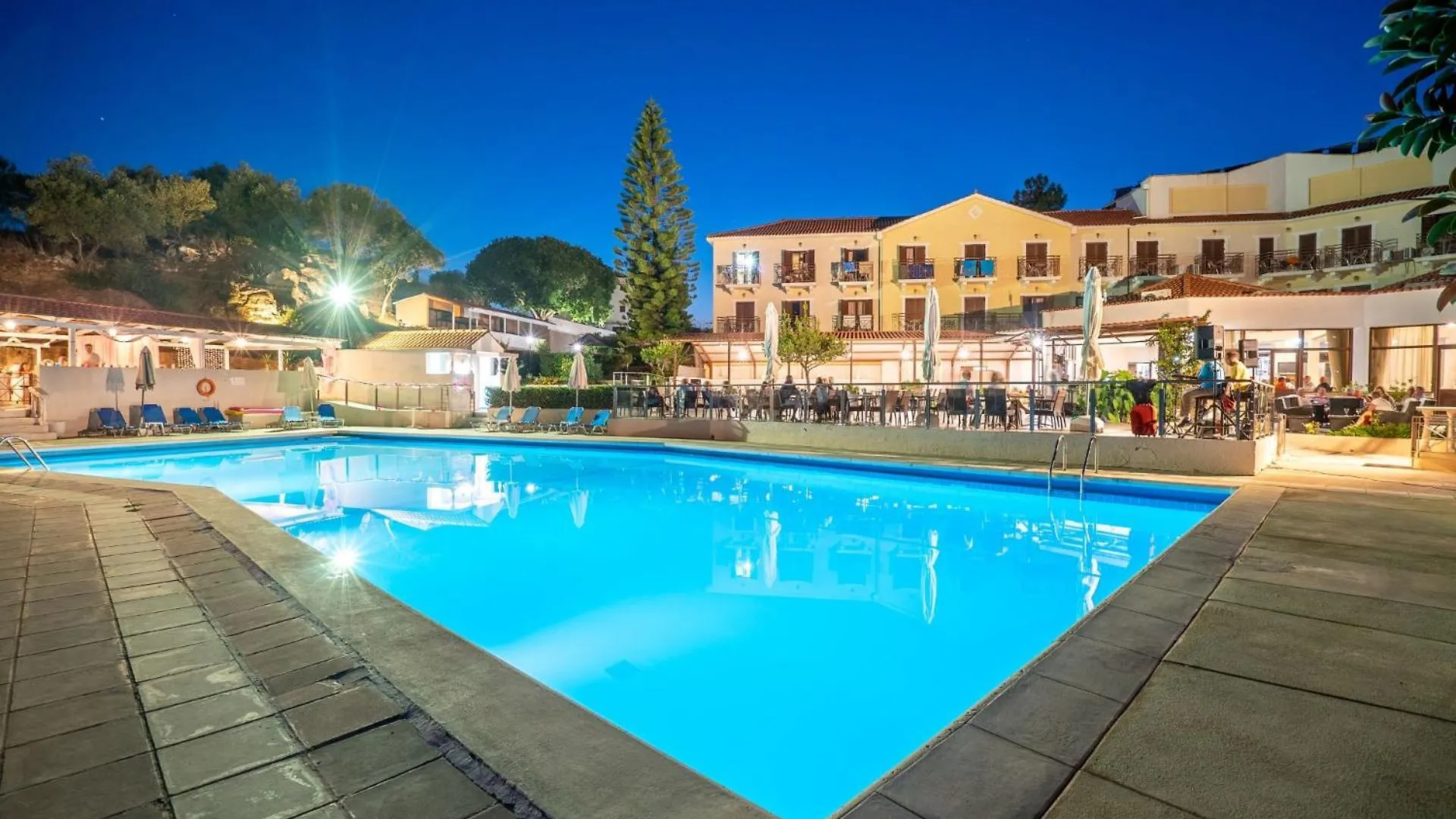 Karavados Beach Hotel