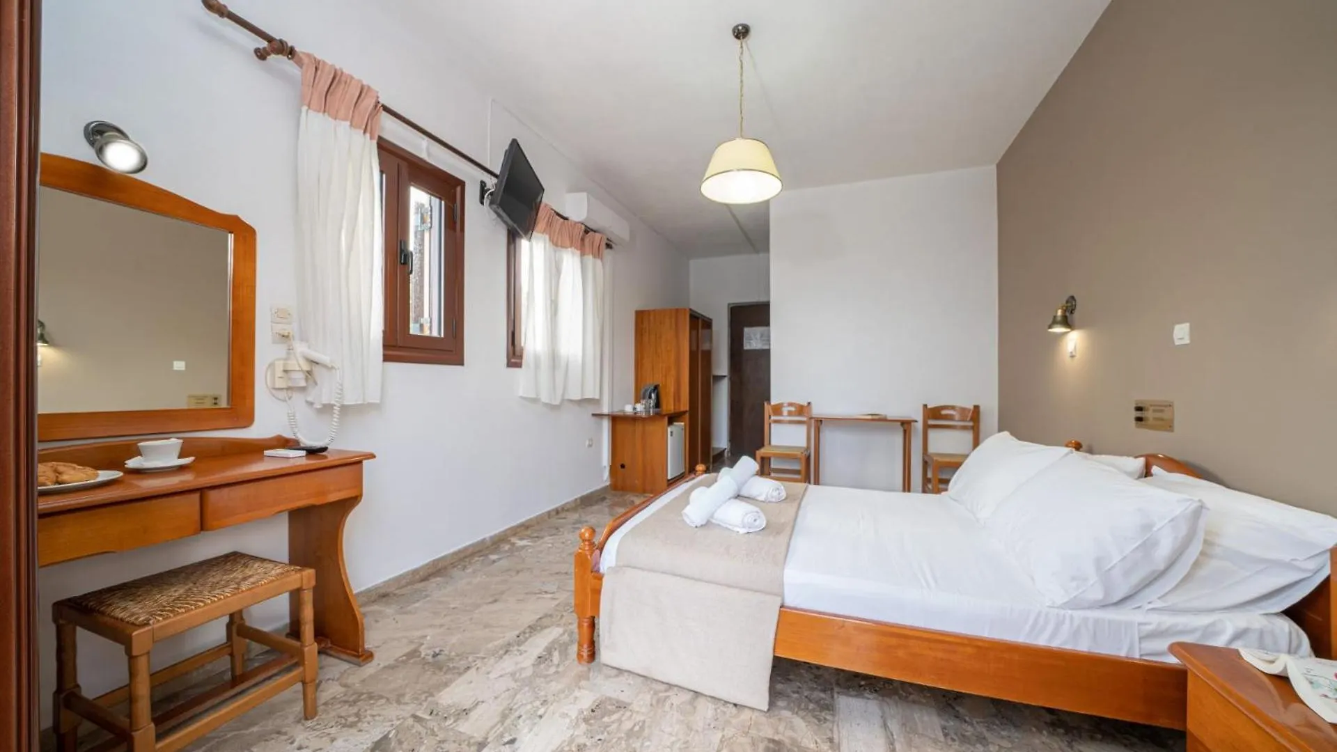 Karavados Beach Hotel