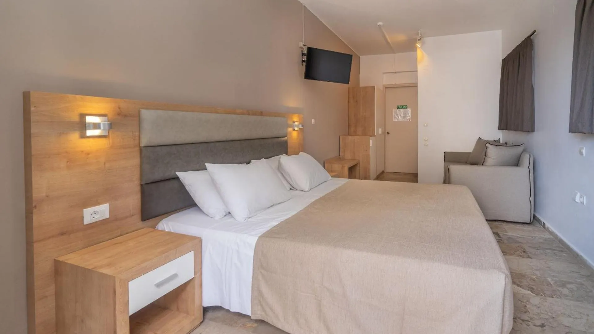 Karavados Beach Hotel